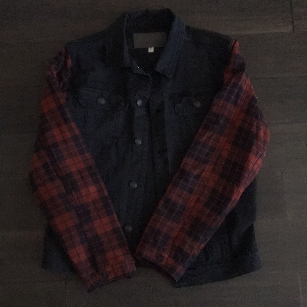 Ambiguous jacket